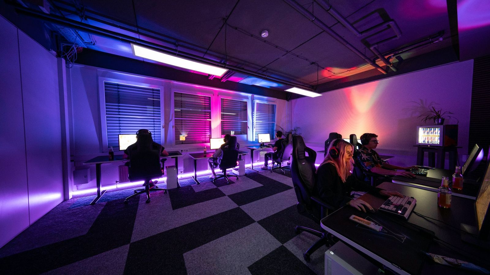 Building a Successful Esports Team: Key Strategies and Best Practices